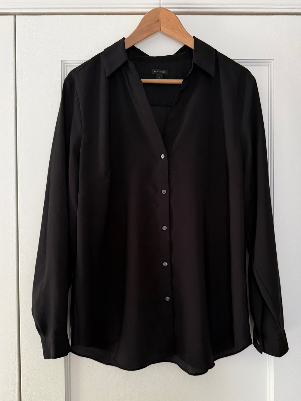 Ann Taylor | Collared V-neck Blouse